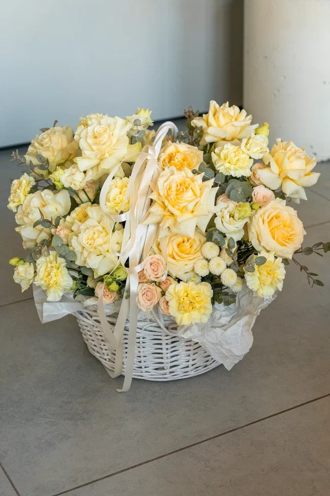 Большая Корзина с цветами Свежесть чувств