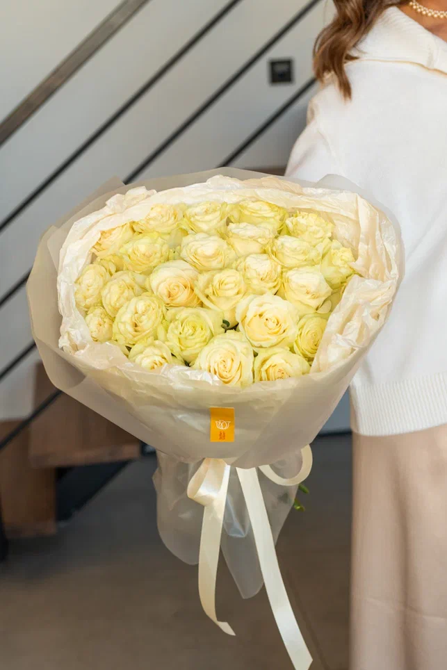 Букет из 25 роз  Улыбка дня